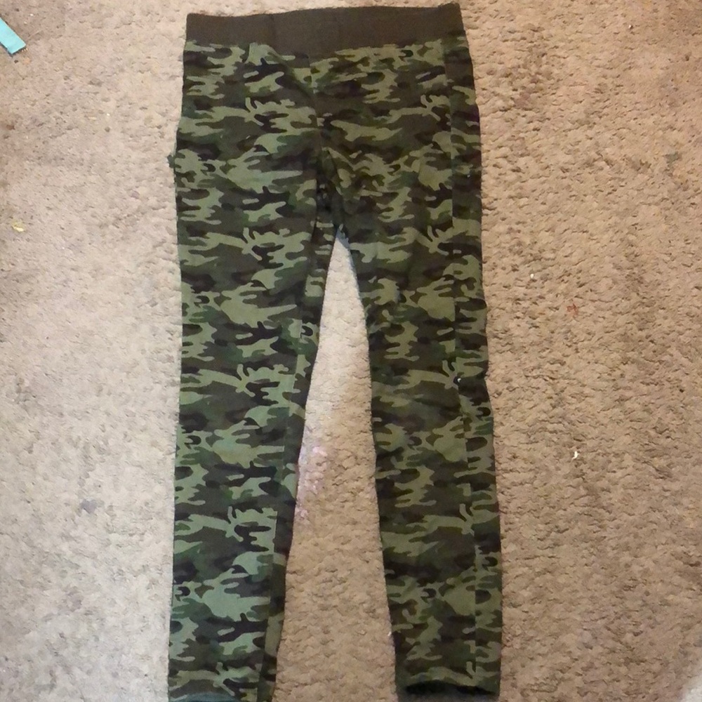 Camouflage Jeans